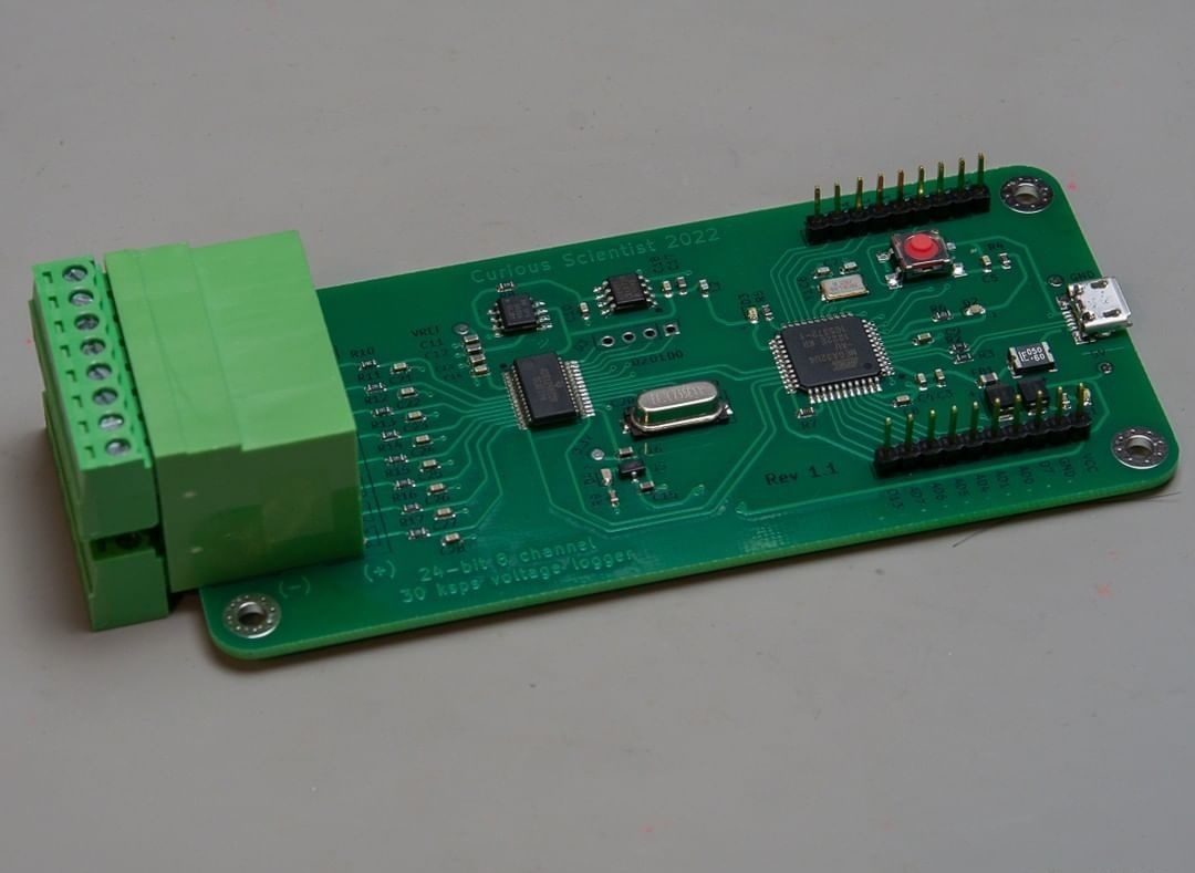 PCB板细节特写